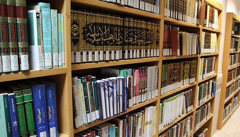 کتابت حدیث در شیعه و اهل سنت از چه زمانی آغاز شد؟