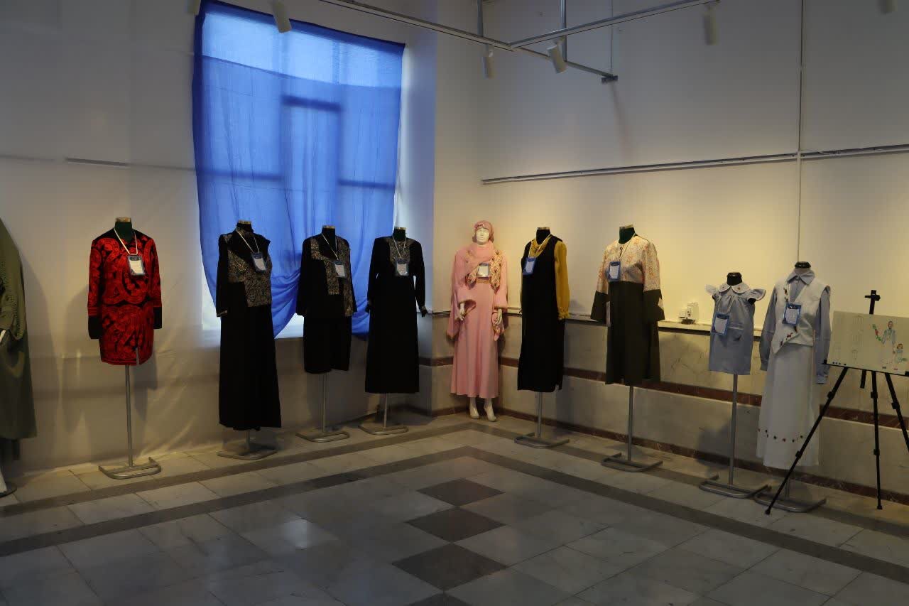 آغاز دومین جشنواره استانی «سِمنی‌دخت» و نخستین جشنواره ملی «ایران‌دخت» با افتتاح نمایشگاه پوشاک ایرانی–اسلامی در سمنان