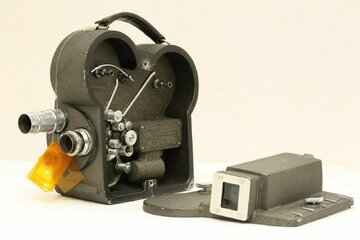 اولین فیلم رنگی ایران با این دوربین 80 ساله ساخته شد!