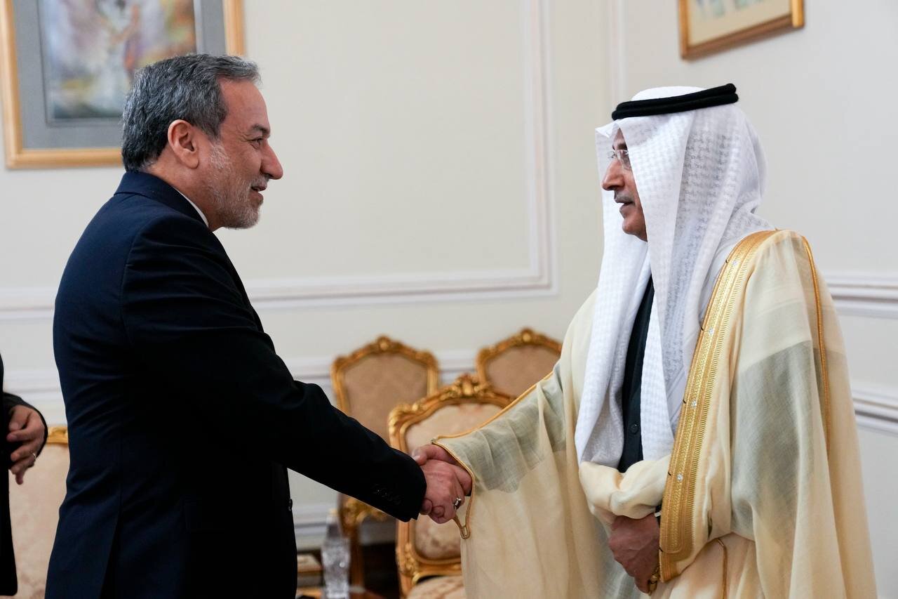 Araqchi Meets Saudi Deputy Foreign Minister / Photo