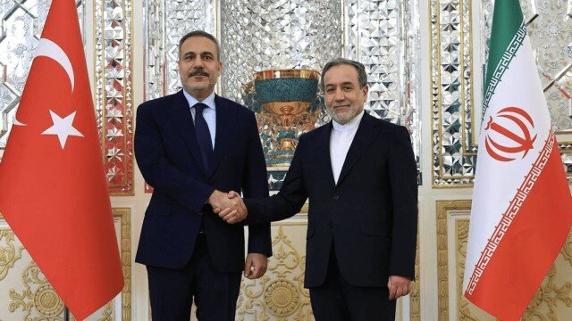 ببینید | عراقچی: سرکنسولگری ایران در شهر وان افتتاح خواهد شد