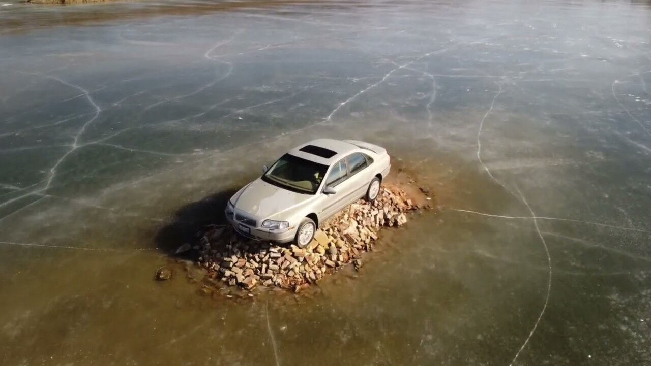 چگونه یک ولووی قدیمی به جاذبه گردشگری تبدیل شد؟/ عکس