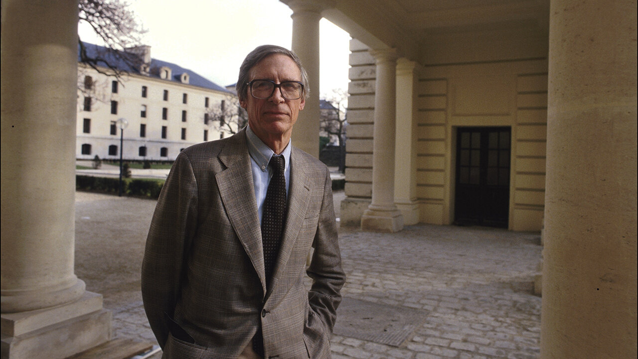 فلسفه ای که در میانه جنایت آمریکا با کودتا در ایران و شیلی و جنگ ویتنام شکل گرفت / جان رالز، دو مفهوم آزادی و عدالت را با هم پیوند داده است