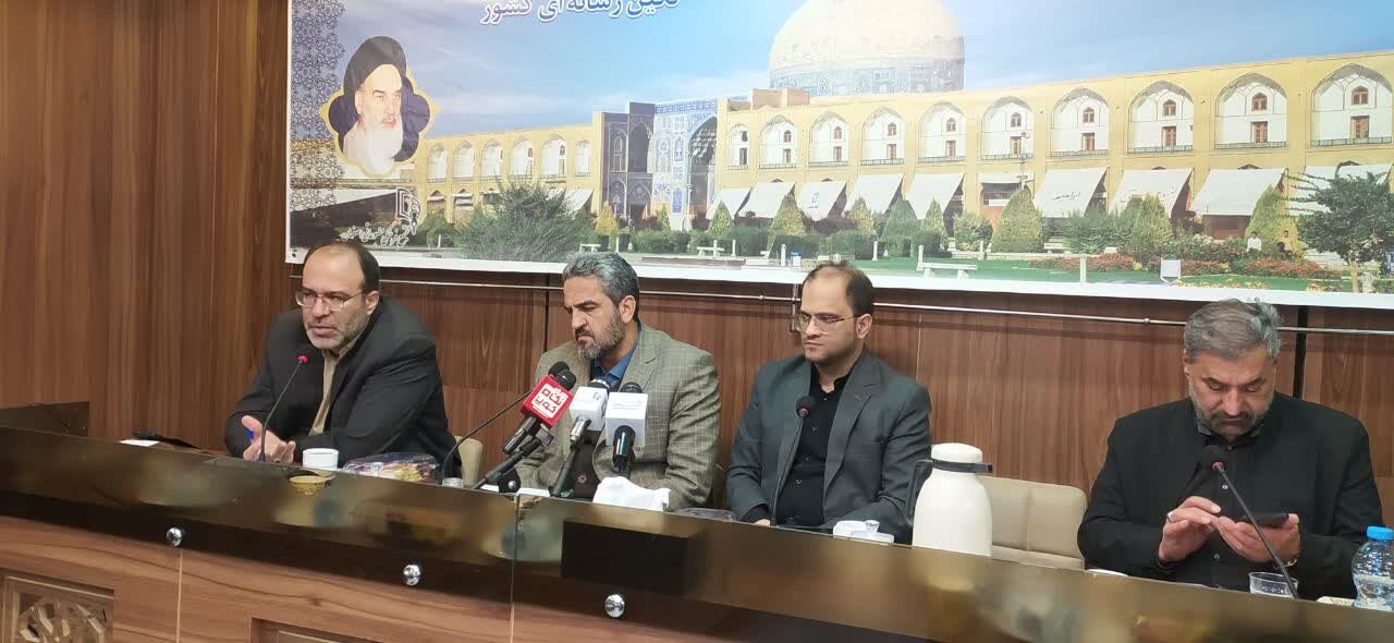 یوسف زاده: پروژه های مسکن ملی حتی یک روز نباید متوقف شود/متقاضیان: صحبتهای نماینده استانداری قانع کننده نبود