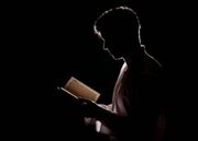 بشنوید| دعای افوض امری الی الله بعد از نماز صبح