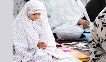 نقش والدین در تمرین نماز کودک