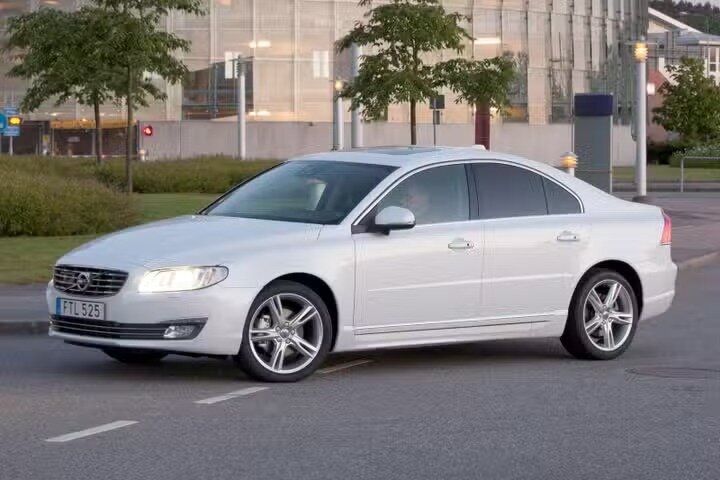 با کمتر از ۳ میلیارد تومان، خارج از ایران چه خودروهایی میتوان خرید؟