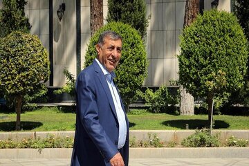 قائم‌پناه: زمان و پرداخت کالابرگ از اختیارات دولت است نه مجلس / گازوئیل با سولفور بالا صحت ندارد