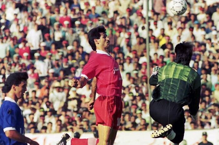 دربی چهل‌ویکم؛ کمکِ بهترین داور جهان به استقلالی‌ها 3