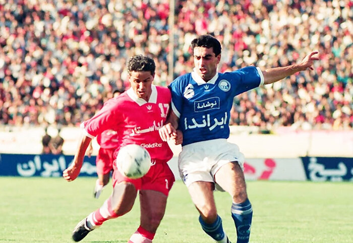 دربی چهل‌ویکم؛ کمکِ بهترین داور جهان به استقلالی‌ها 2