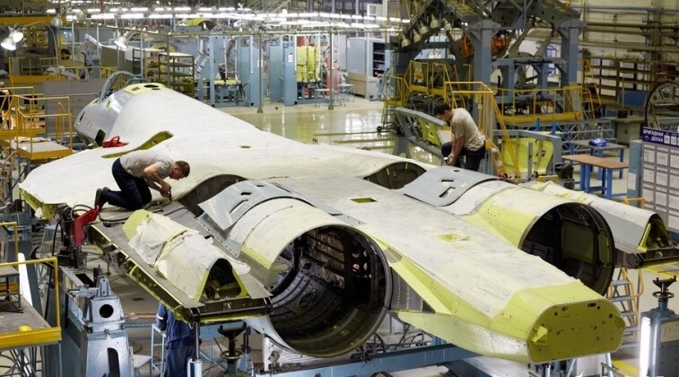 توافقی که شاید فقط درباره یک جنگنده نباشد /معاملهای که میتواند موازنه قدرت را جابهجا کند!