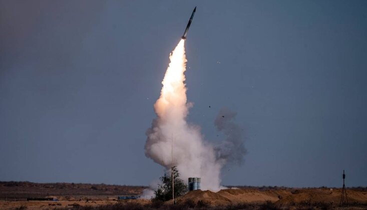 اس-۴۰۰ از راه رسید / آیا تریومف واقعاً قوی‌ترین پدافند جهان است؟