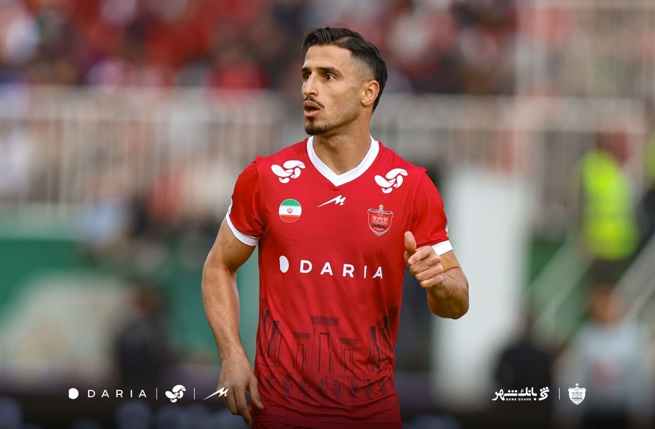 عکس | آقای گل با پرسپولیس یک ساله بست