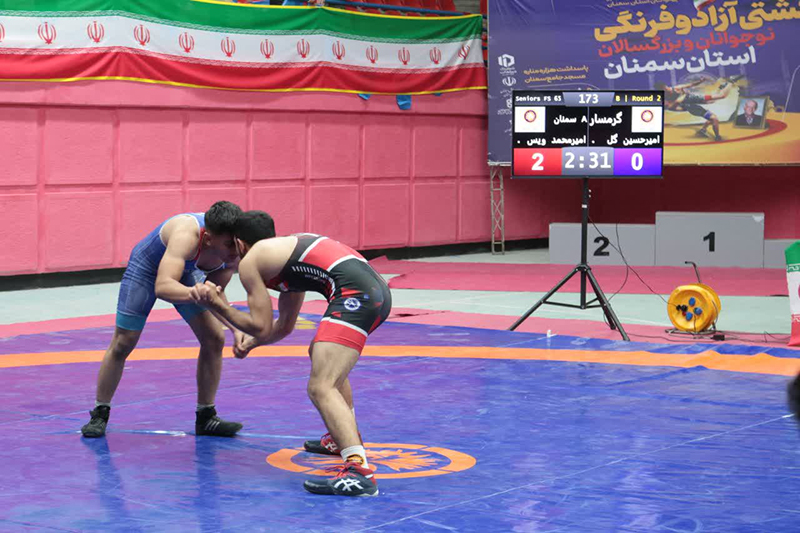سمنان میزبان رقابت نفس‌گیر ۱۷۰ کشتی‌گیر در جام یادبود حاج‌رضا غیبی و هزاره مناره مسجد جامع