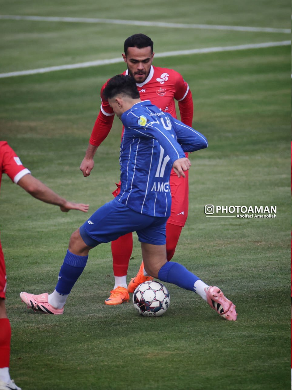 فریم به فریم با لایی اورونوف به منیر!