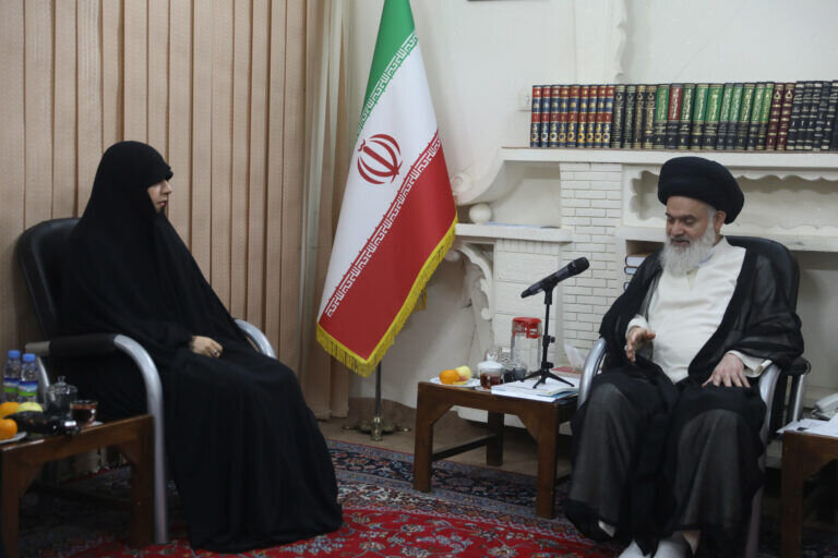 رئیس جامعه مدرسین: جنگ مهمی برای گرفتن عفت از زنان ایرانی درحال وقوع است/ اقدامات نگران‌کننده‌ای در راستای تغییر شرایط به سمت مطلوب دشمن آغاز شده است