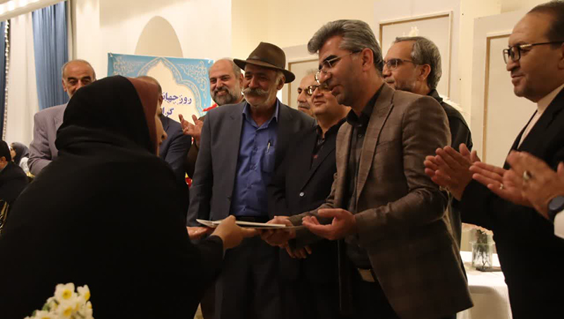 شبی متفاوت در سمنان؛
آیین تجلیل متمرکز از خیرین،دانشآموزان و مدیران مراکز با نیازهای ویژه برای نخستینبار در سمنان