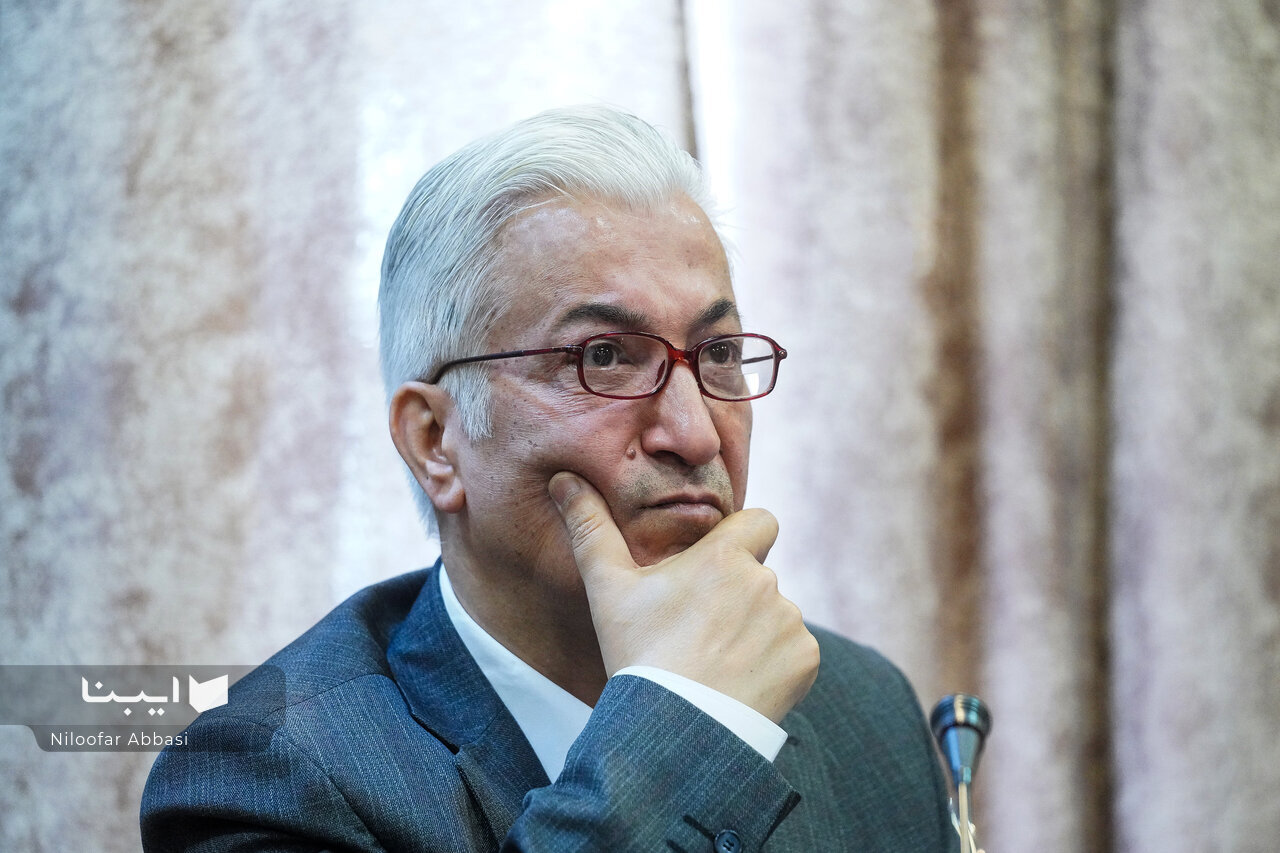 «تاریخ بیست‌ساله؛» سندی ماندگار یا روایت با چاشنیِ خودمحوری؟