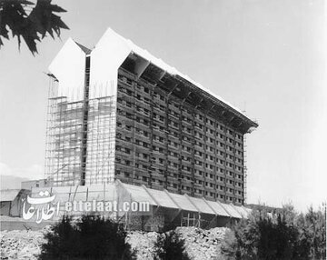 نیم قرن پیش کلنگ ساخت بزرگترین هتل ایران در تهران به زمین زده شد! +عکس