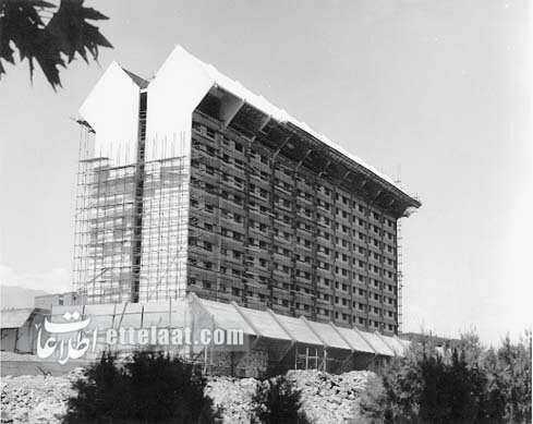 نیم قرن پیش کلنگ ساخت بزرگترین هتل ایران در تهران به زمین زده شد! +عکس