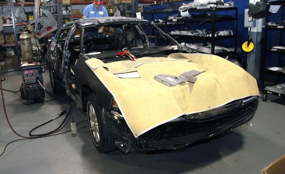 چند سناریو درباره خودروی سعید جلیلی/ خودروی رئیس دولت سایه واقعاً ضدگلوله بود؟