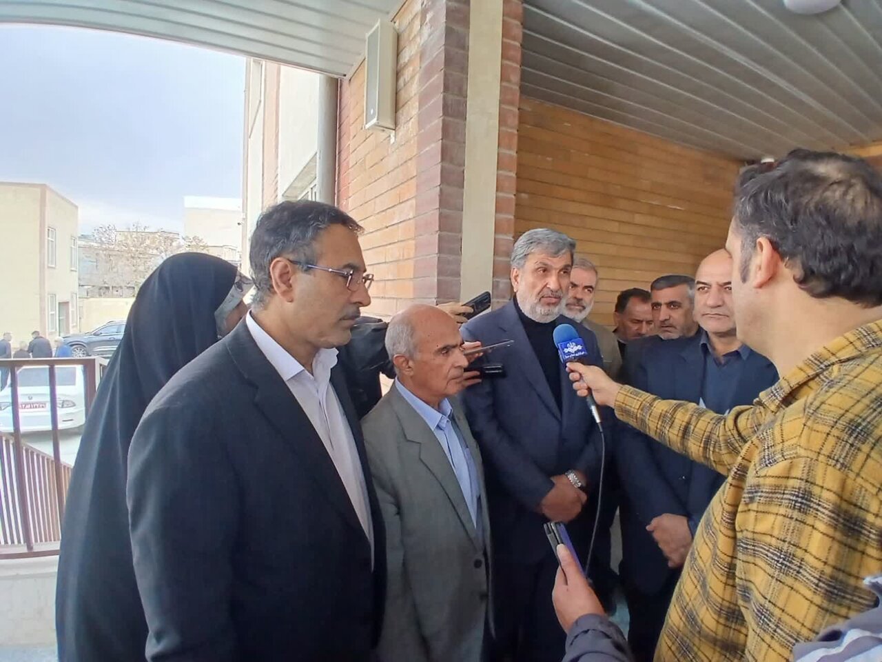 افتتاح هنرستان ۱۸ کلاسه دخترانه در قهررود  بروجرد