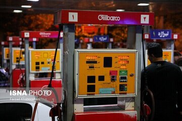 کدام خودروها زیر یک میلیارد هستند؟ / هر افزایش قیمت یعنی حذف سهمیه بنزین!