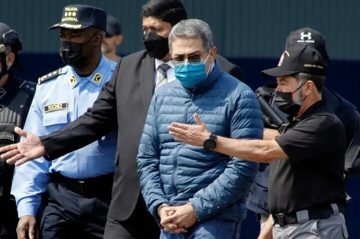 هندوراس بر لبه سقوط /  ترامپ دست از دخالت در امور داخلی کشورها برنمی‌دارد