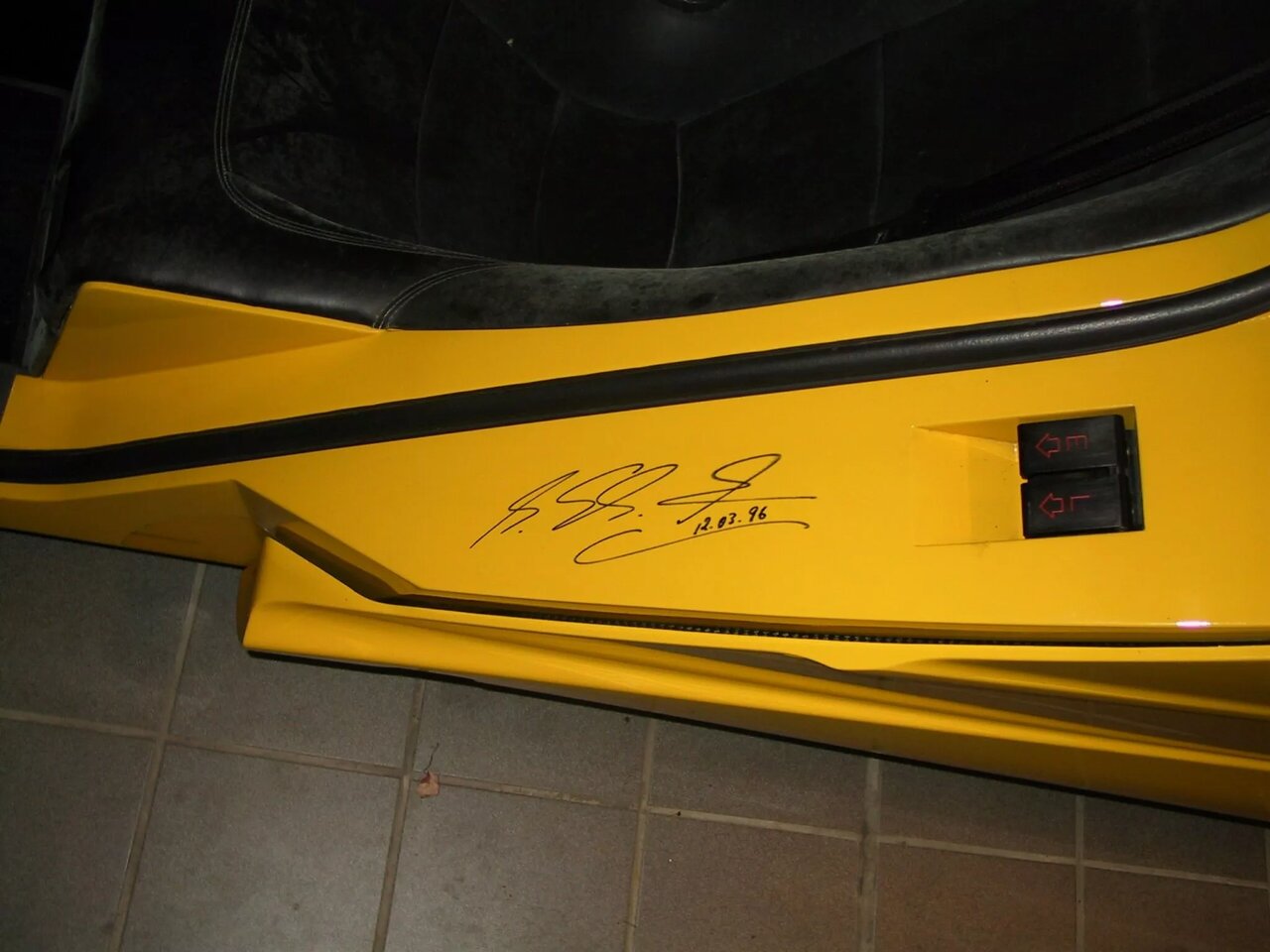 خودروی ۳ هزار میلیاردی در همسایگی ایران فروخته شد