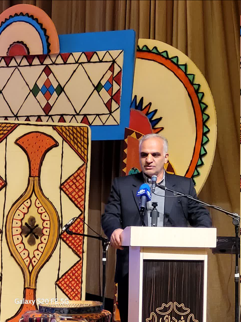 برگزاری آیین اختتامیه جشنواره ملی نمد در شهرکرد