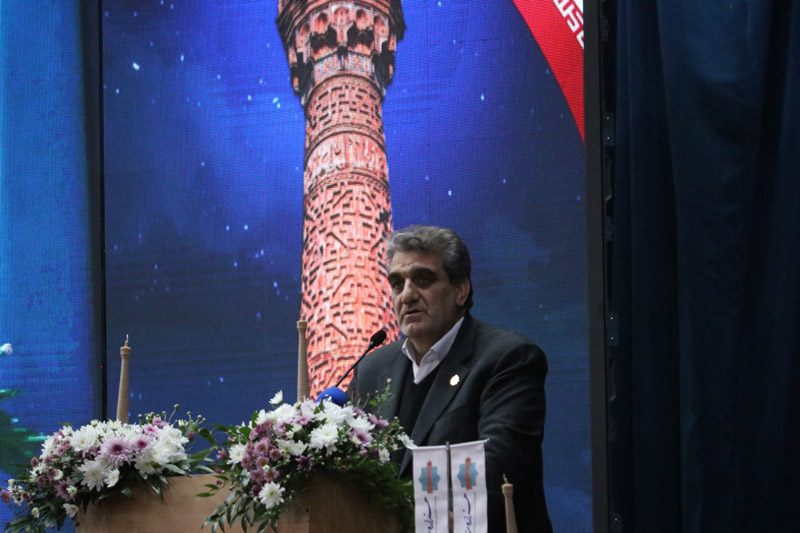 «مناره‌ای که هزار سال ایستاد؛ شهری که در دل من وطن شد»