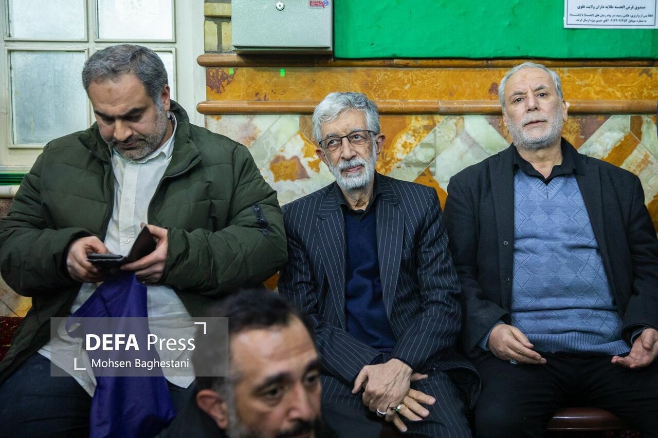 فرماندهان سپاه در مراسم ترحیم پدر حسین طائب/ حداد عادل و مخبر هم بودند + عکس