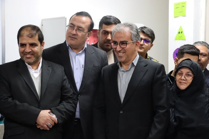 افتتاح مدرسه ابتدایی ۱۸ کلاسه شهید منگلی با حضور وزیر کشور