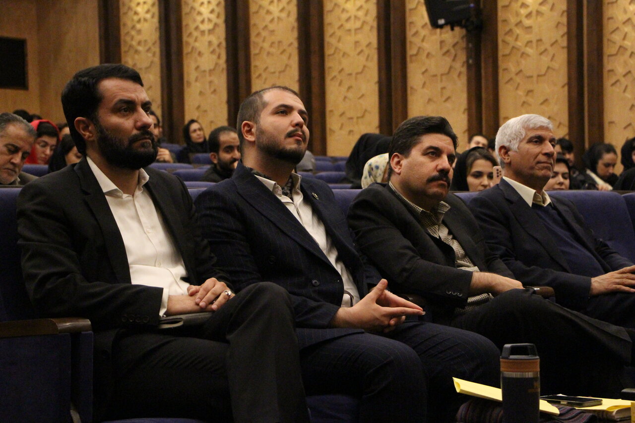 در جستجوی راه سوم؛ مرور انتقادی بر بحران حقوق بشر ایران در سمپوزیوم دانشگاه تهران