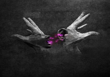 سخن چینی در قرآن؛ از نکوهش الهی تا پیامدهای اجتماعی