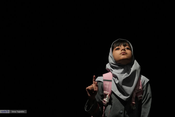 تئاتر دشمن خدا