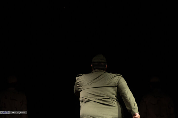 تئاتر دشمن خدا