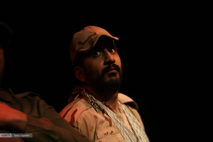 تئاتر دشمن خدا