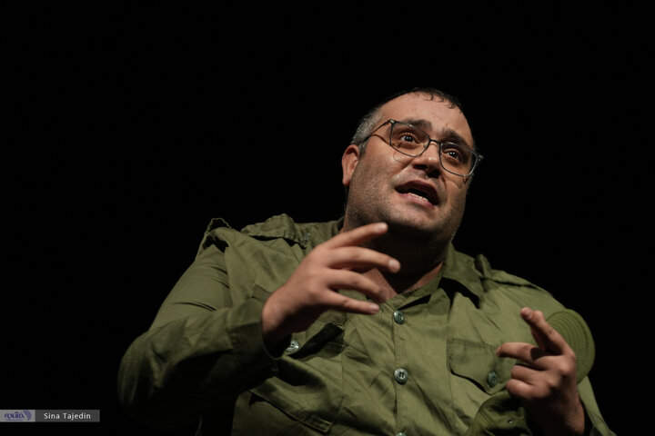 تئاتر دشمن خدا