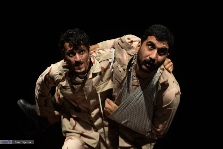 تئاتر دشمن خدا