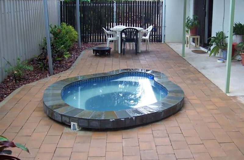 چطوری تو باغ و ویلا جکوزی بسازیم؟ خیلی آسان و کم هزینه!