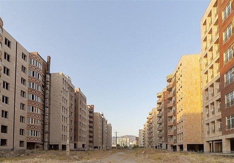 پیشبینی مشاوران املاک از وضعیت بازار مسکن تا پایان سال/ الان خانه بخریم یا نخریم؟