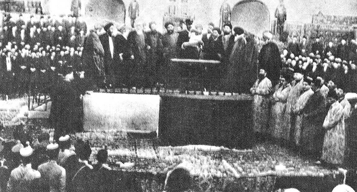 در مجلس تغییر سلطنت از قاجار به پهلوی چه گذشت؟