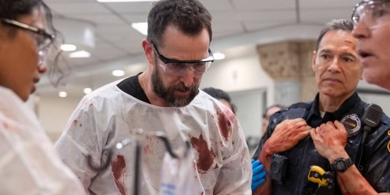 چرا این ۲۰ سریال را نباید از دست بدهید؟ نگاه منتقدان به آثار فراموش‌نشدنی سال/مجموعه‌هایی که تلویزیون ۲۰۲۵ را متحول کردند: جنایت، عشق و فانتزی