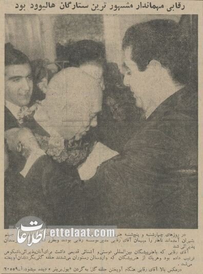 بازیگر مشهور هالیوود در تهران چلوکباب خورد و از اصفهان گز سوغاتی برد! +عکس