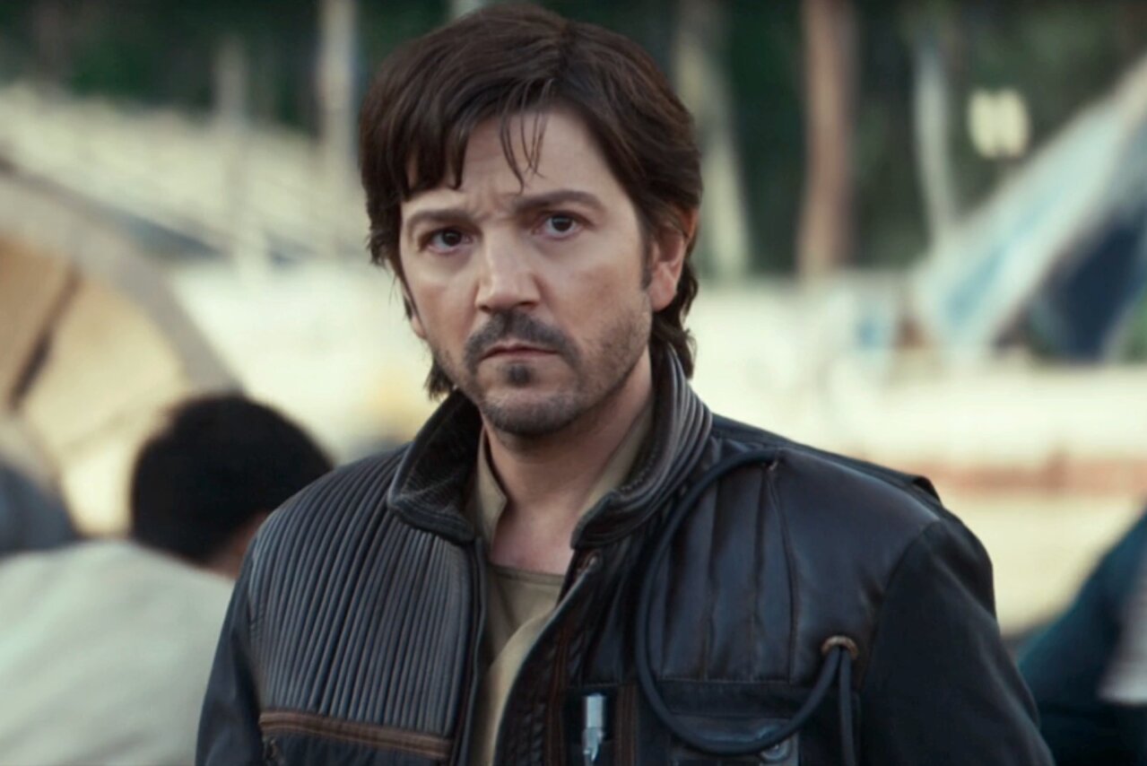 چرا این ۲۰ سریال را نباید از دست بدهید؟ نگاه منتقدان به آثار فراموش‌نشدنی سال/مجموعه‌هایی که تلویزیون ۲۰۲۵ را متحول کردند: جنایت، عشق و فانتزی