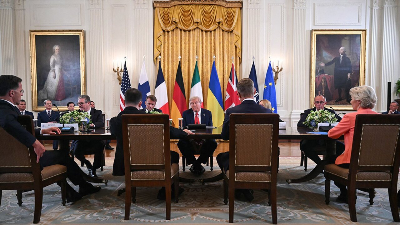 تشدید شکاف اروپا و آمریکا / مردم گرینلند نمیخواهند آمریکایی شوند / اقدامات ترامپ آیا آرایش نظامی جنگ سوم را مشخص میکند؟