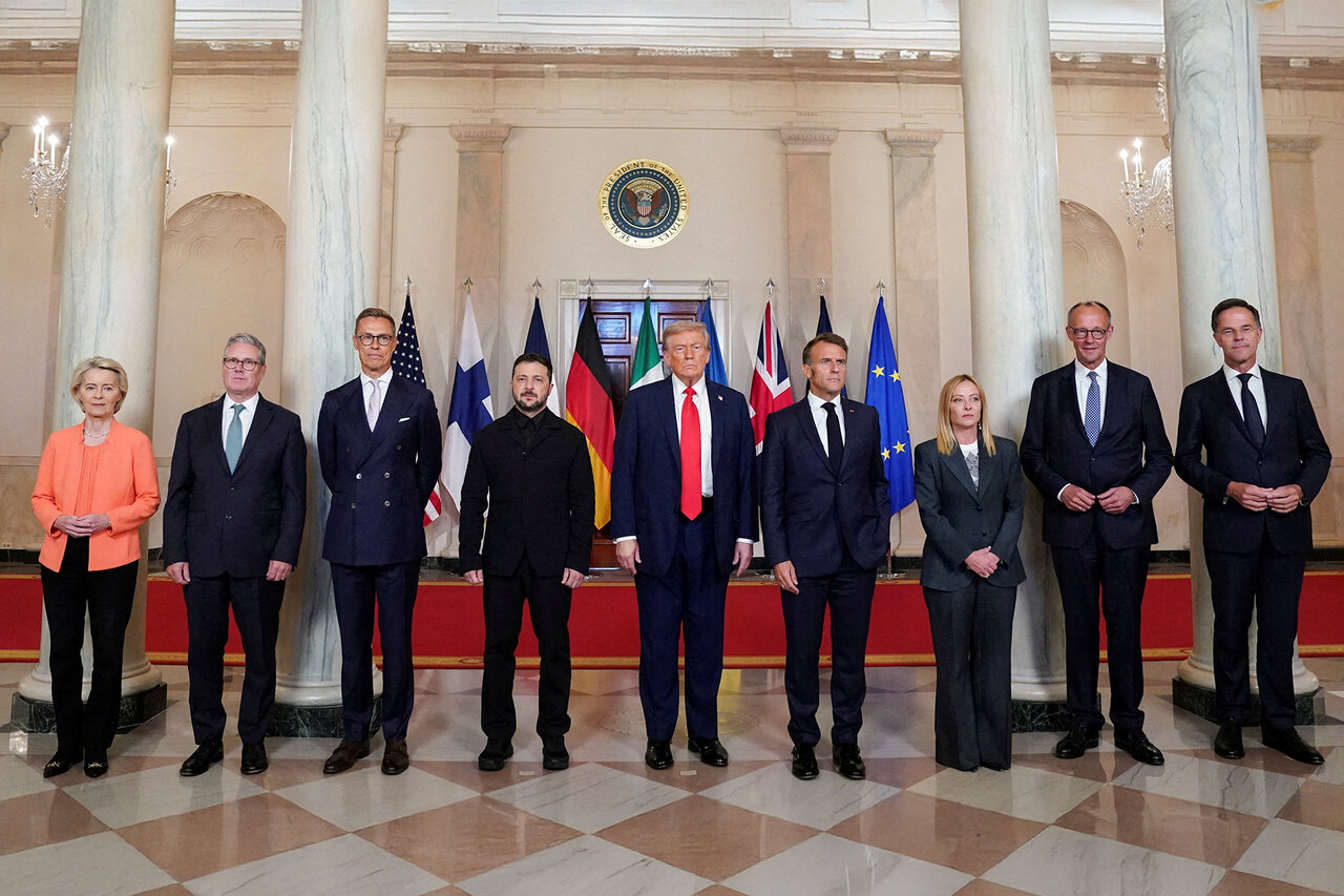 تشدید شکاف اروپا و آمریکا / مردم گرینلند نمیخواهند آمریکایی شوند / اقدامات ترامپ آیا آرایش نظامی جنگ سوم را مشخص میکند؟