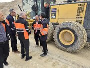 بازدید میدانی مدیر راهداری هرمزگان از محورهای مواصلاتی غرب استان پس از بارندگی شدید