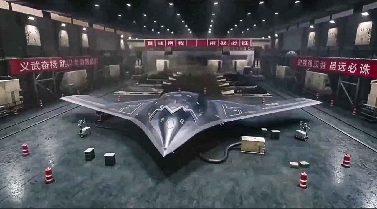 H-۲۰ چین یا B-۵۲ آمریکا؟ / کدام بمبافکن دست بالا را دارد